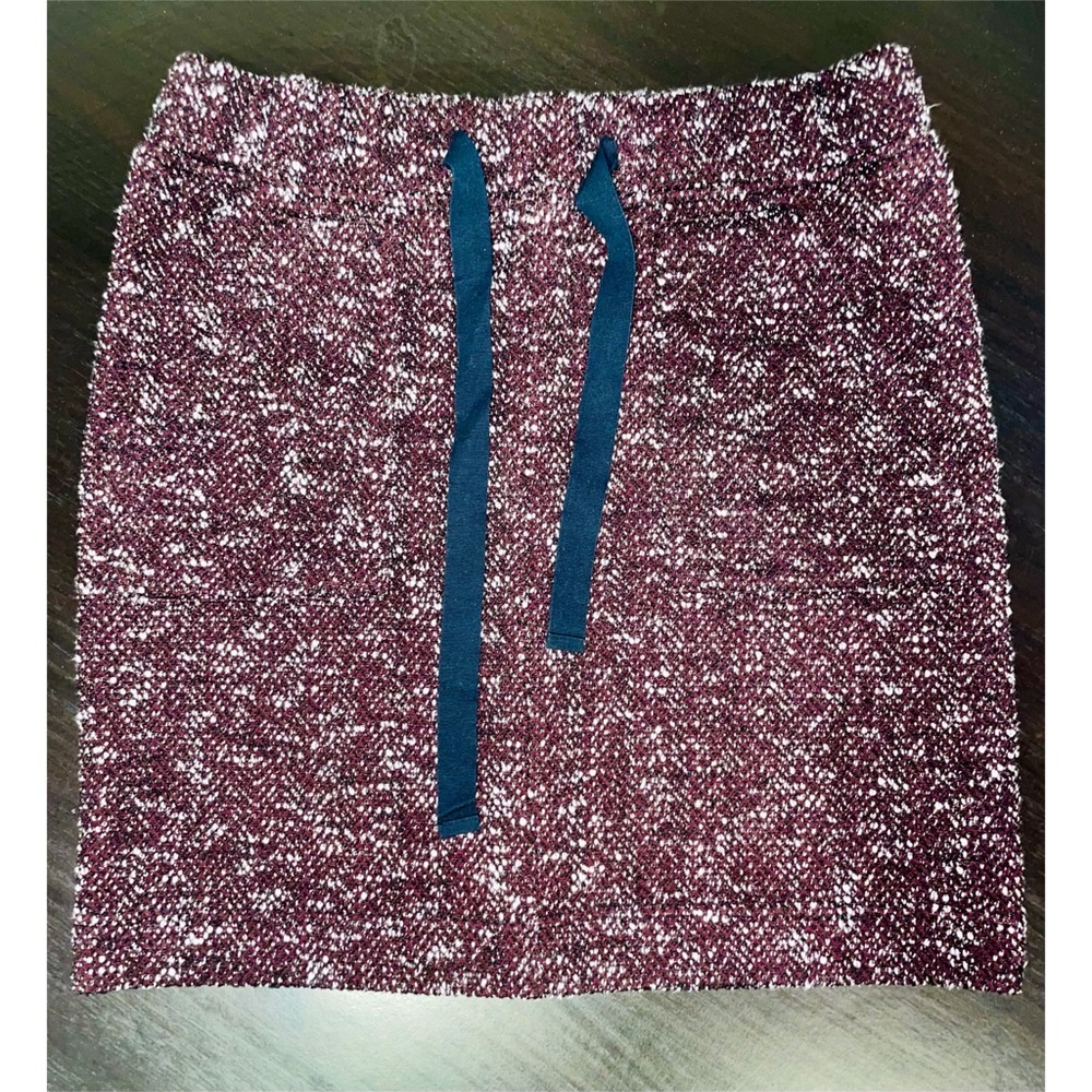 LOFT Boucle Pocket Jogger Skirt